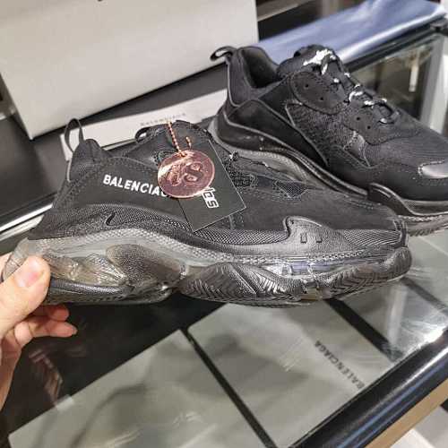 BALENCIAGA Sneakers - 183345068