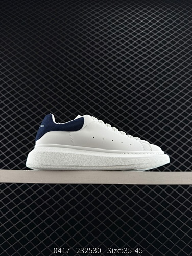 Alexander McQueen - 201150330