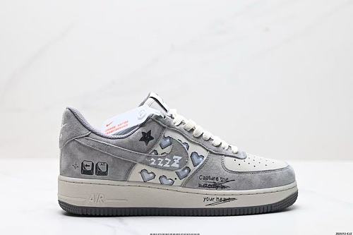 Footwear 241813928