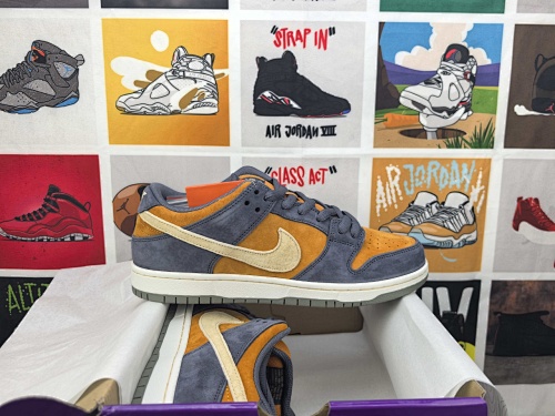 Nike SB Dunk Low - 209586612