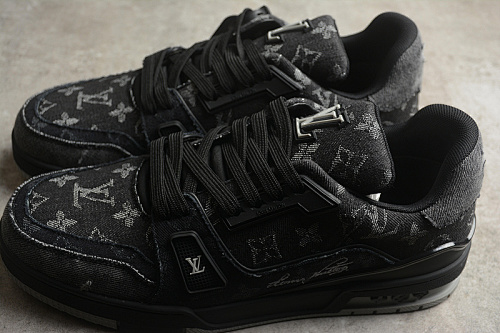 L V QUALITY - 183037760