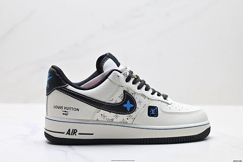 Footwear 241797848