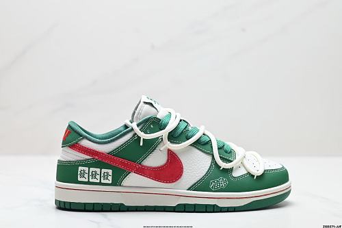 Footwear 241814654