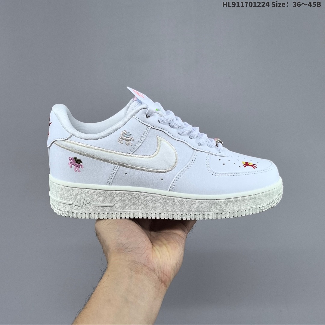 Footwear 244549172