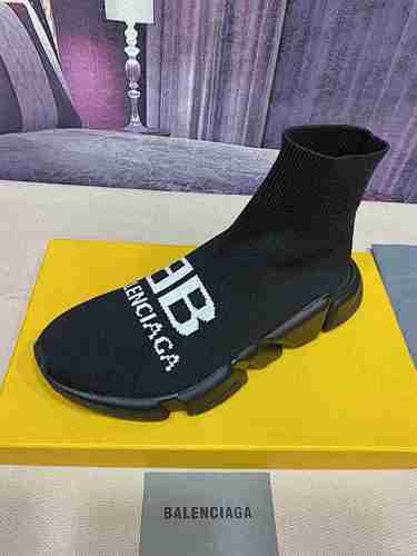 BALENCIAGA Sneakers - 183346168