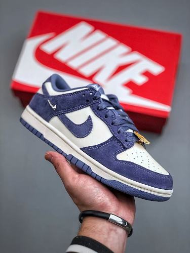 Footwear 241809094