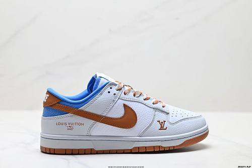 Footwear 241816693