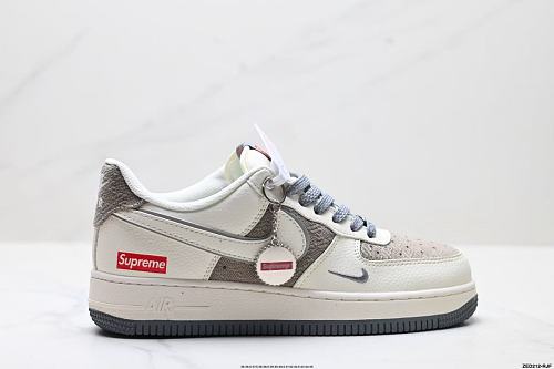Footwear 241789211