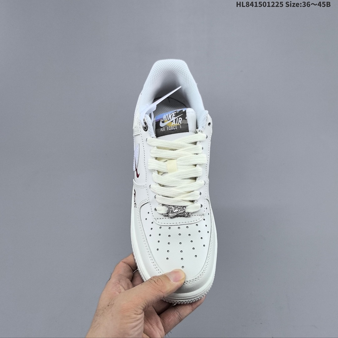 Footwear 244549086 photograph 7