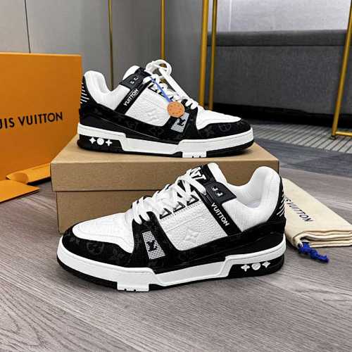 Louis Vuitton Trainer - 183359359