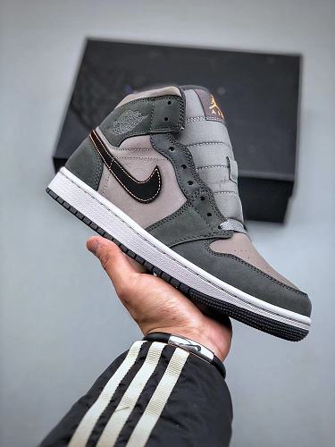 Footwear 242241675