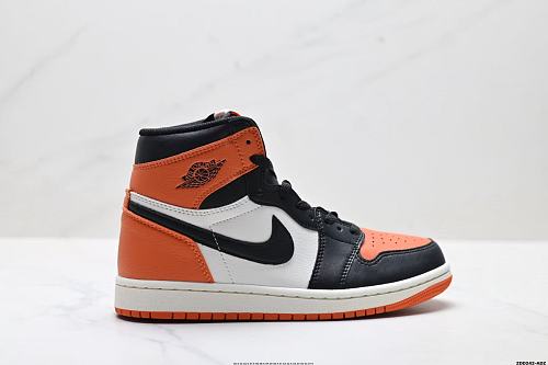 Footwear 242239086