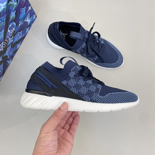 Louis Vuitton Trainer - 183358566
