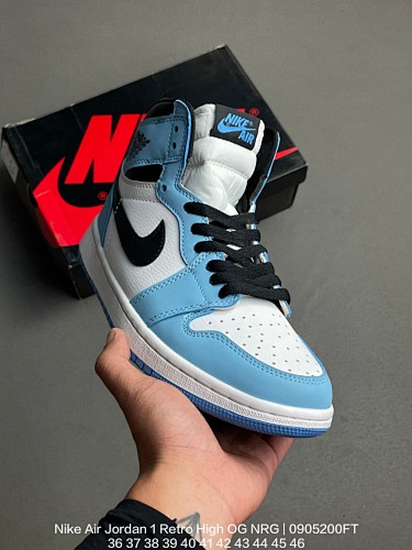 Air Jordan 1 Retro High - 209479944