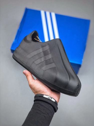 Footwear 242244021
