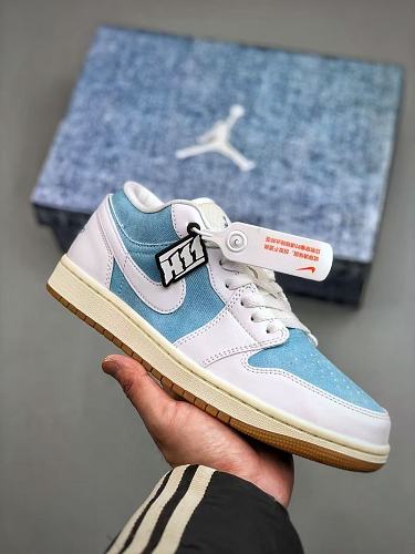Footwear 242239880