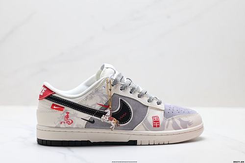 Footwear 241808031