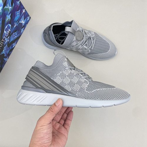 Louis Vuitton Trainer - 183358428