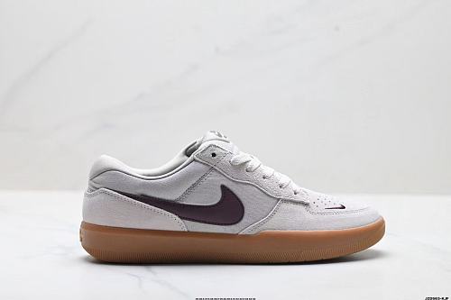 Footwear 241789568