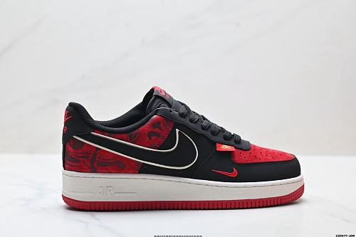 Footwear 241808077