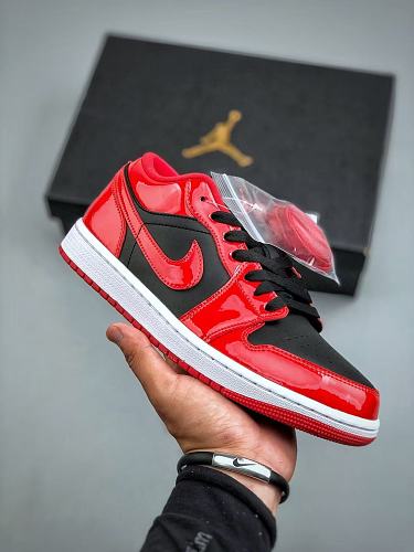 Footwear 242240469