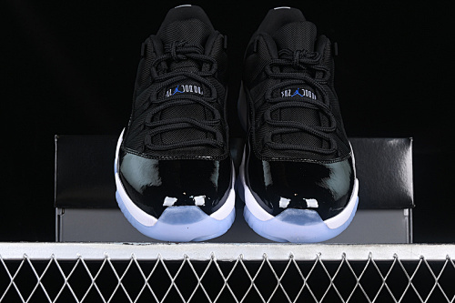 Air Jordan 11 - 184575446
