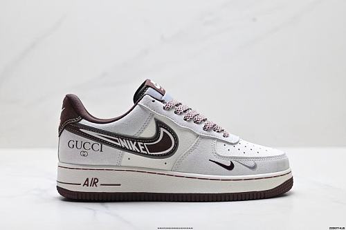 Footwear 241789470