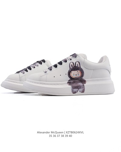 Alexander McQueen - 201150499