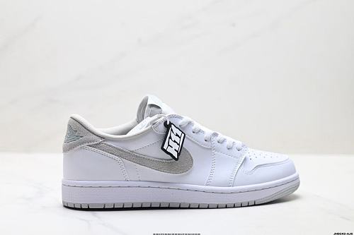 Footwear 242240110