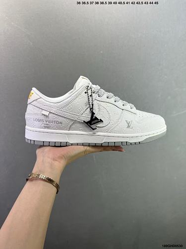 Footwear 241703876