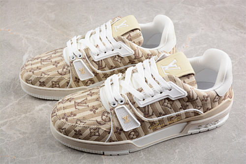 Louis Vuitton Trainer - 183041423