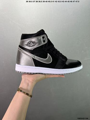 Footwear 242241476