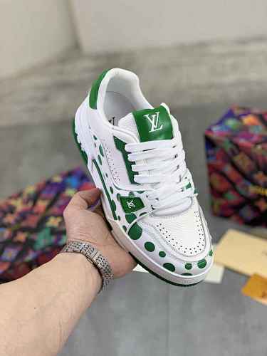 Louis Vuitton Trainer - 183467508