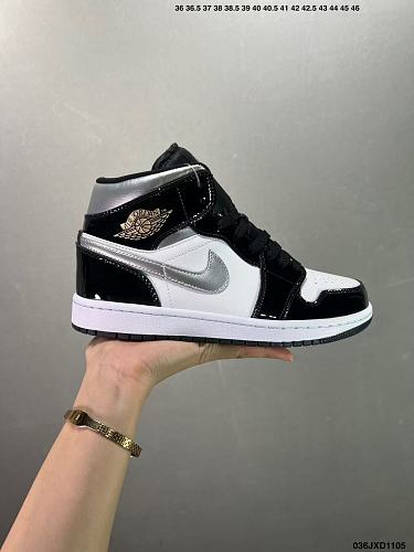Footwear 242241485