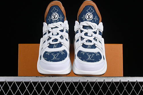 L V QUALITY - 183036101
