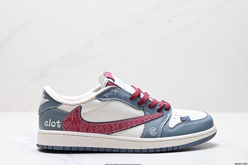 Footwear 242240581