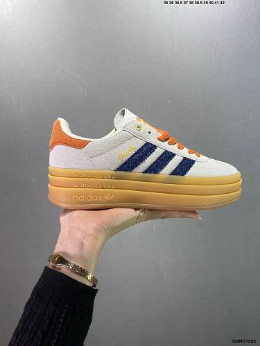 Footwear 242243470