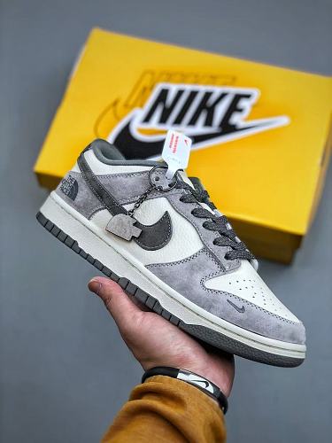 Footwear 241814136