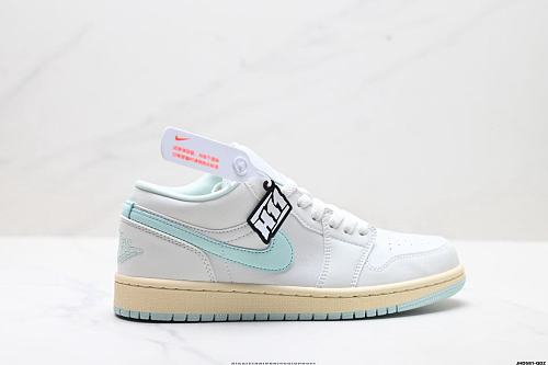 Footwear 242239946