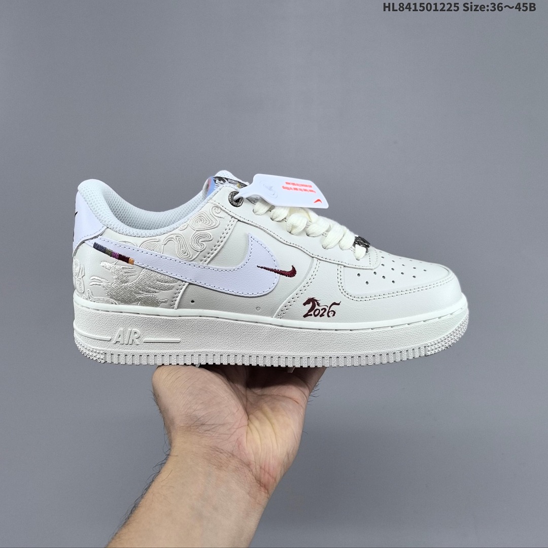 Footwear 244549086