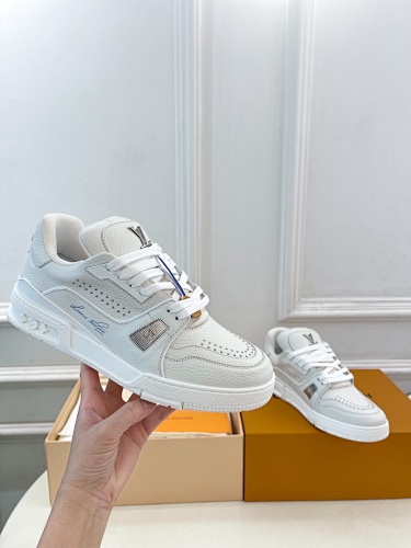 LV TRAINER - 193820955
