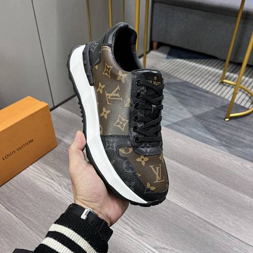 Louis Vuitton Trainer - 183465677