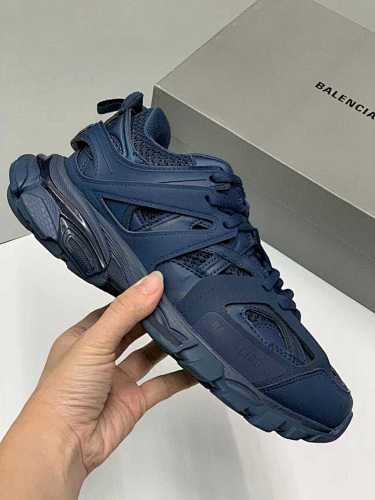 BALENCIAGA Sneakers - 183329097