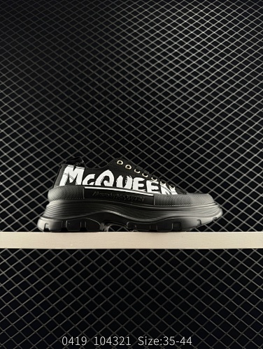 Alexander McQueen - 201150161