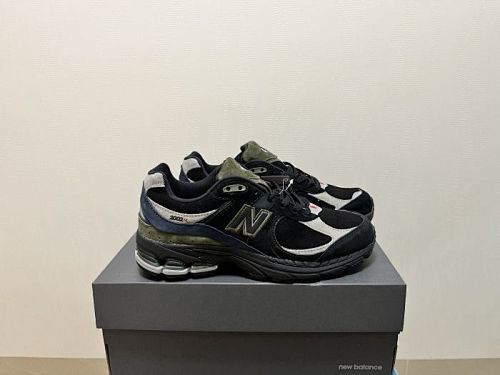 NB sneakers breathable casual trend - 183588492