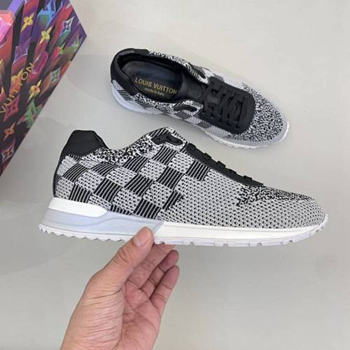 Louis Vuitton Trainer - 183355389