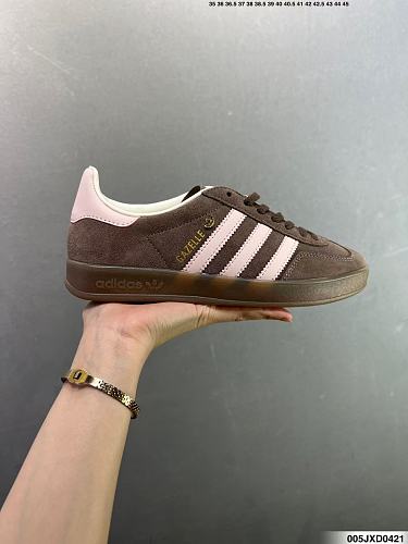 Footwear 242242124
