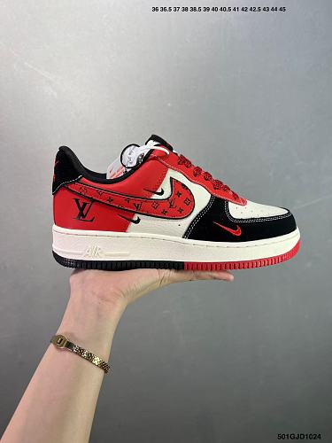 Footwear 241815542