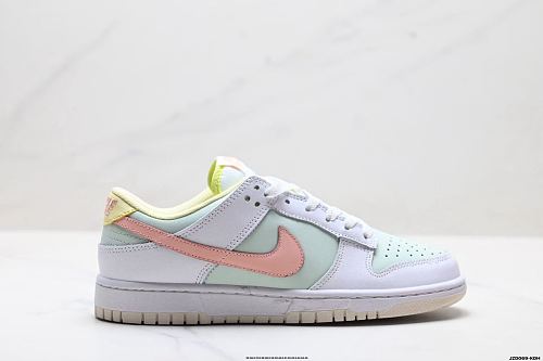 Footwear 241790436