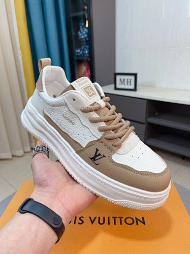 Louis Vuitton Trainer - 183354355